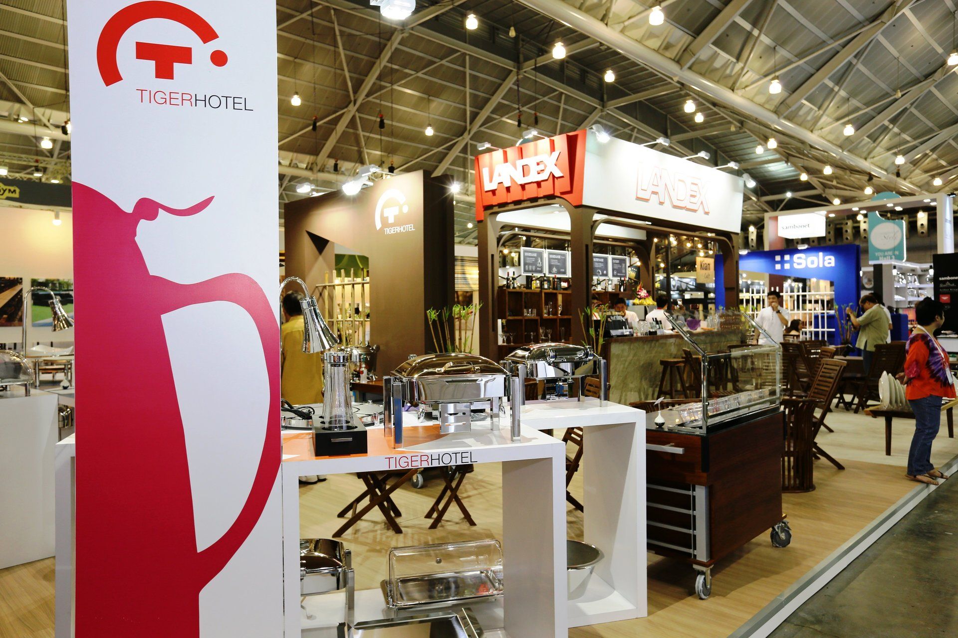Landex @ Food & Hotel Asia 2016. Booth designed and built by Essential Global Fairs.