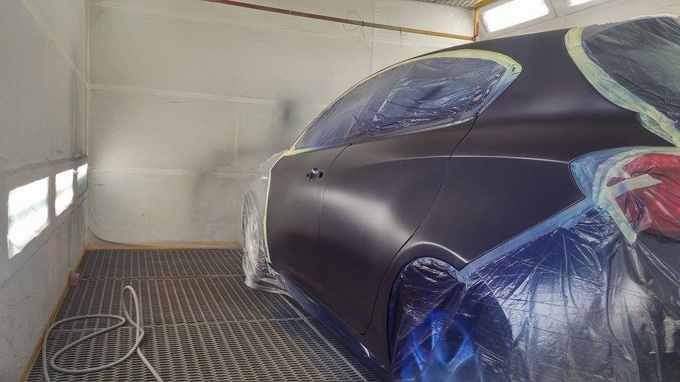 carrozzeria per verniciatura fiancata