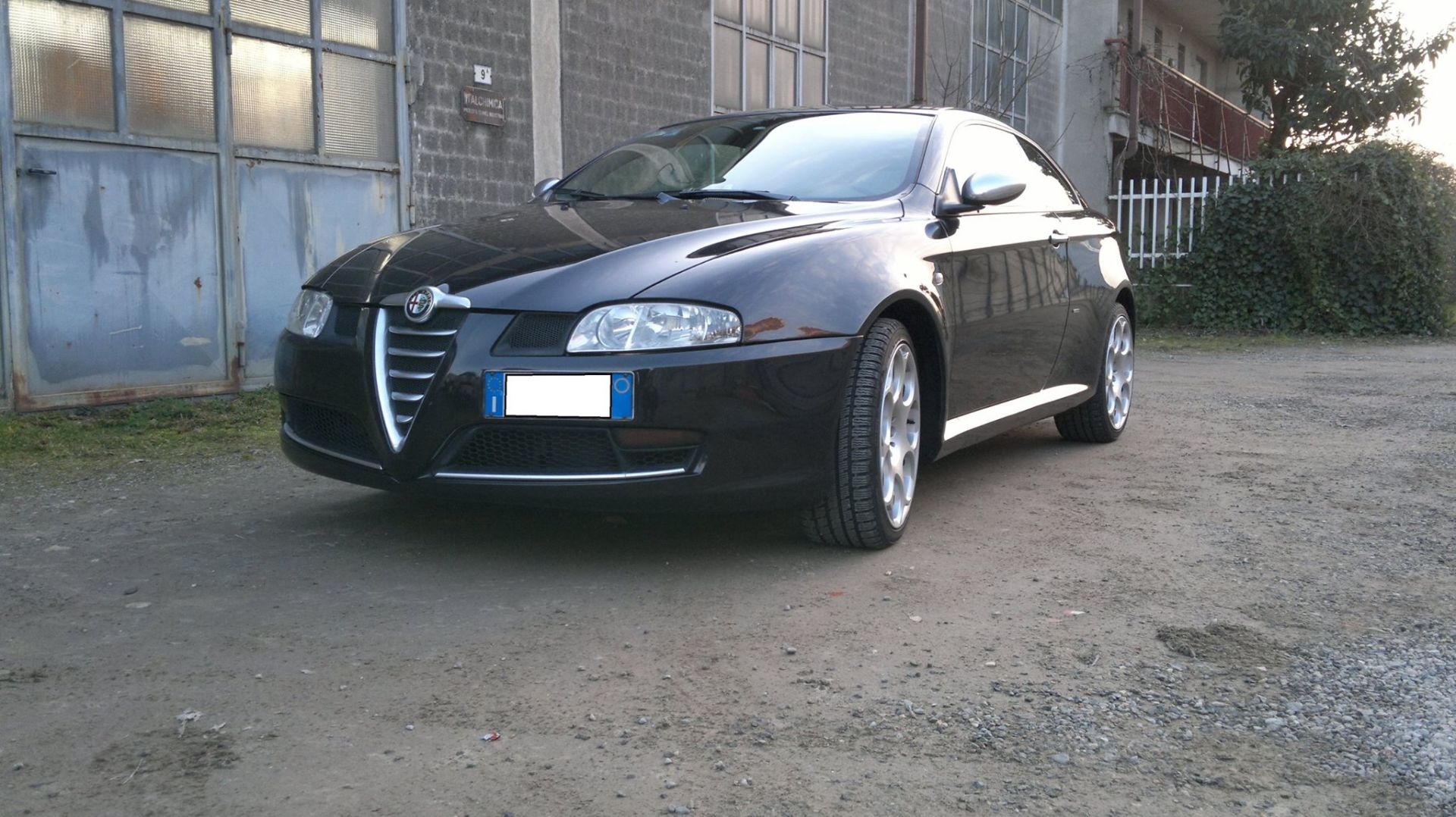 carrozzeria con verniciatura a forno