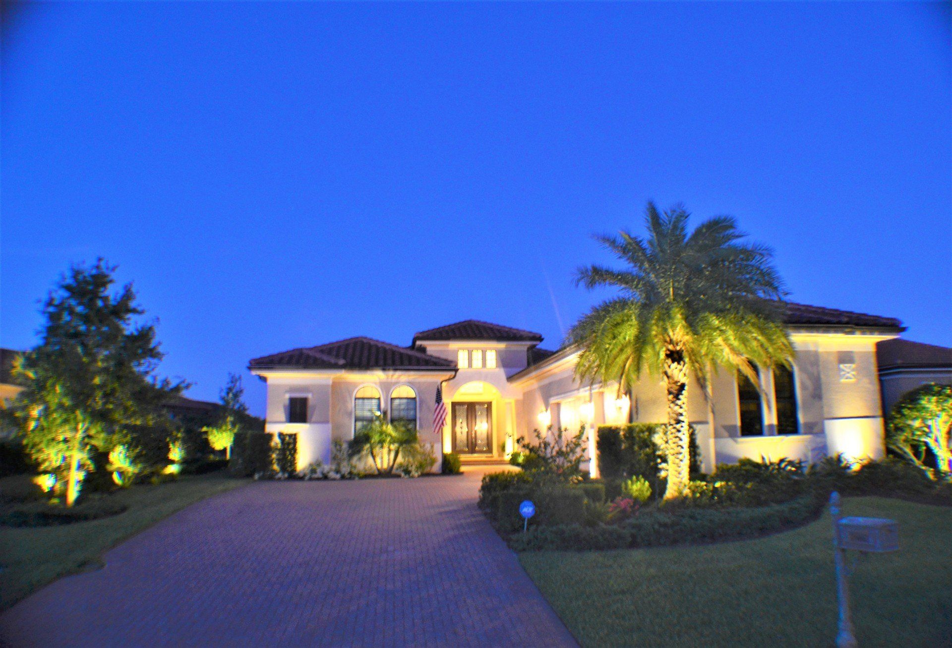 Home Flat Charge Realty Sold