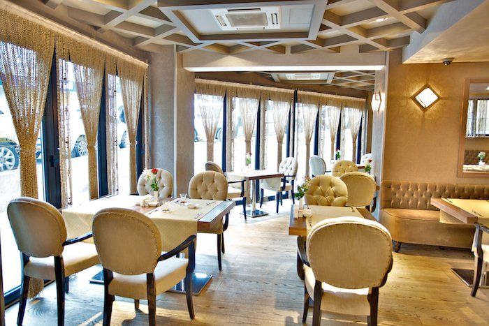 hotel momento special category restaurants
