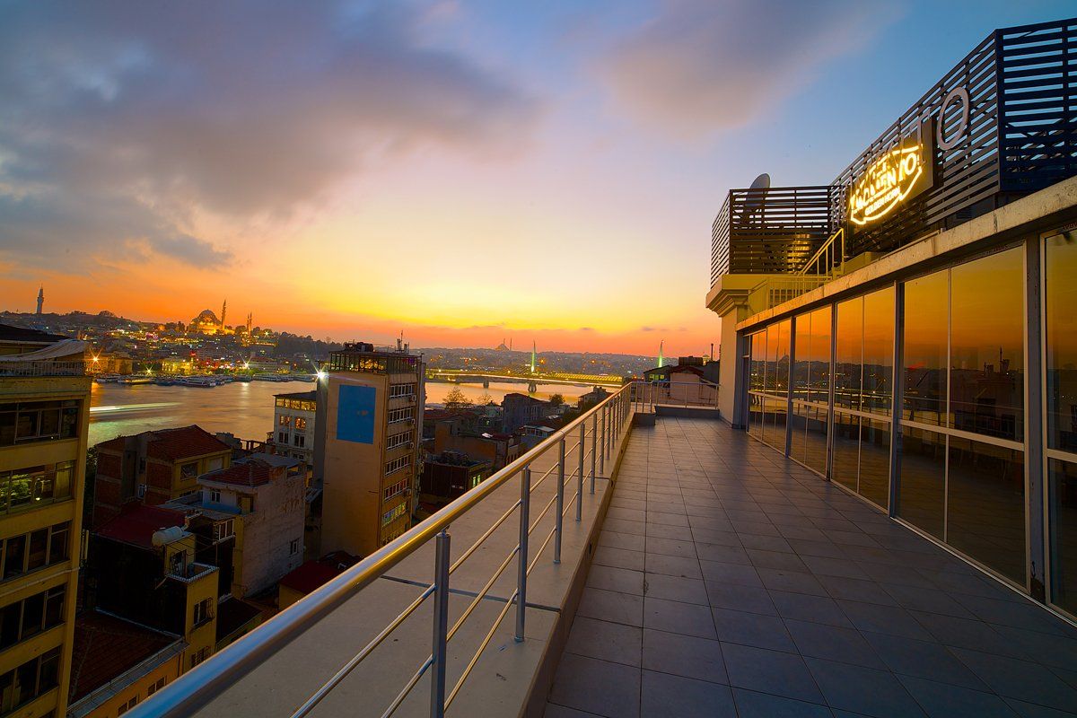 momento hotel karakoy terrace