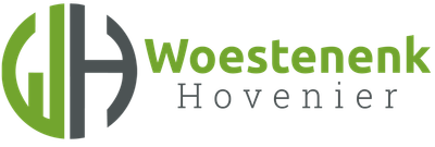 Logo voor Woestenenk Hovenier, een groen en grijs cirkelvormig ontwerp met initialen en tekst.
