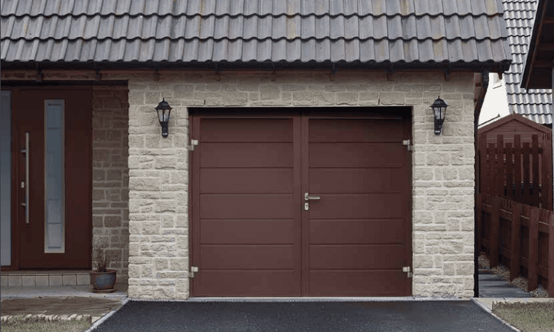 door with knob