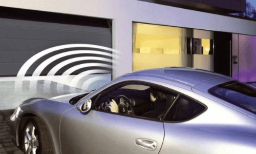 garage door with glazing
