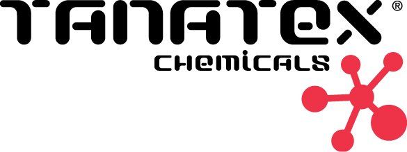 Het logo van Tanatex Chemicals in zwart en rood met een abstract molecuulicoon.