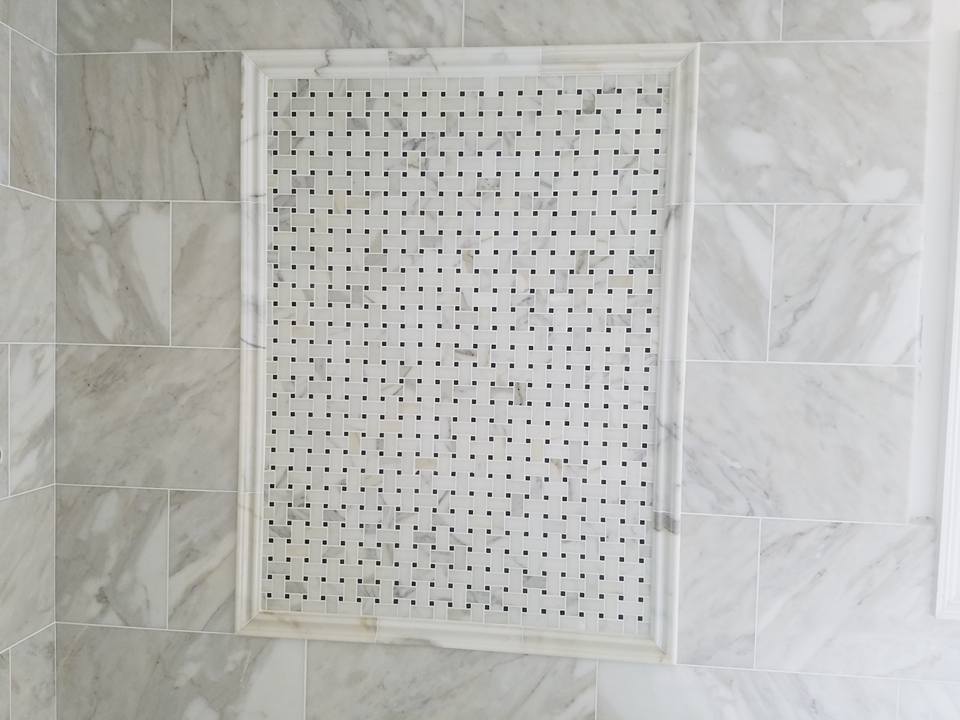 Bergen County Tile ─ Tile With Screen in Bergen County, NJ