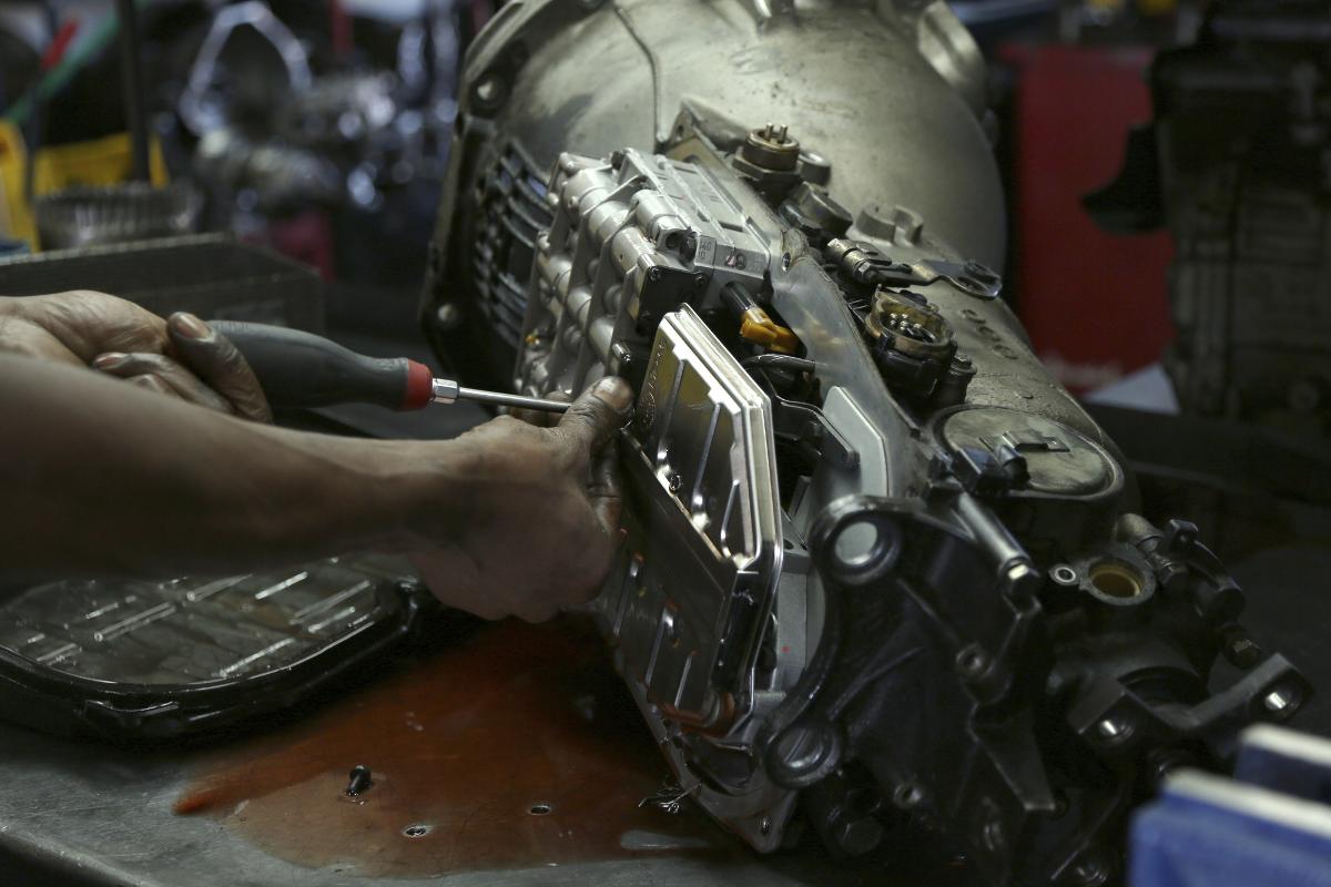 Transmission Inspection — Denver, CO — AC Transmission Center Transmission Inspection — Denver, CO — AC Transmission Center