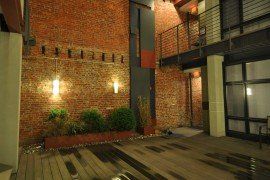 Courtyard1-270x180