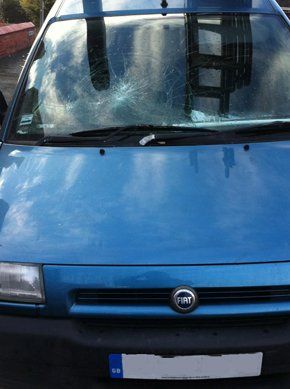 automotive glass repair - Warrington - Mid cheshire windscreens - Windscreen Windscreen