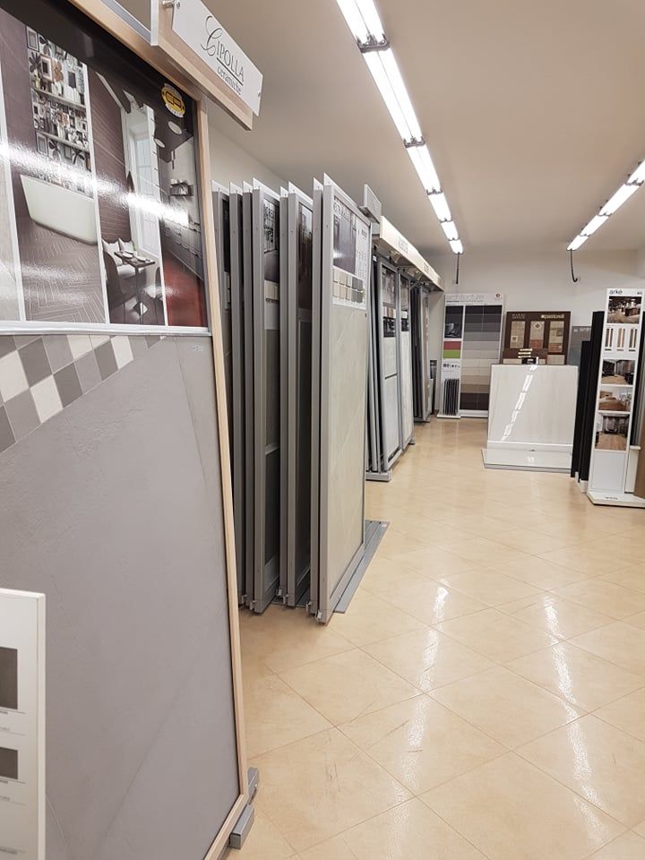 fornitura di pavimenti