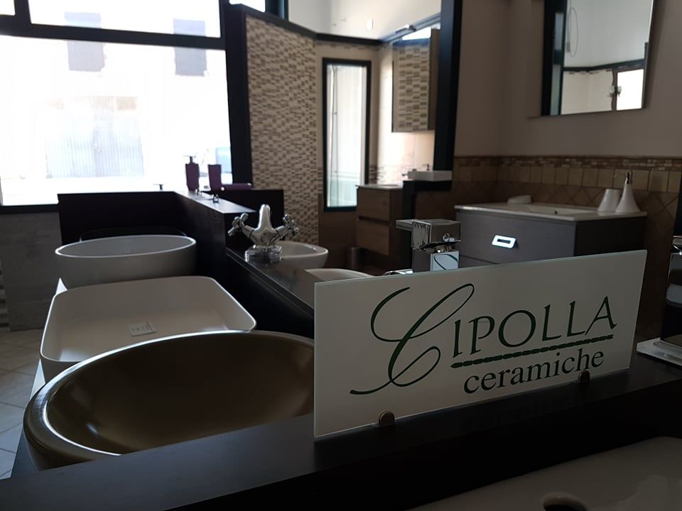interni show-room cipolla