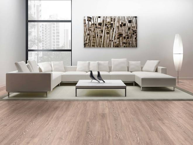 parquet in legno chiaro