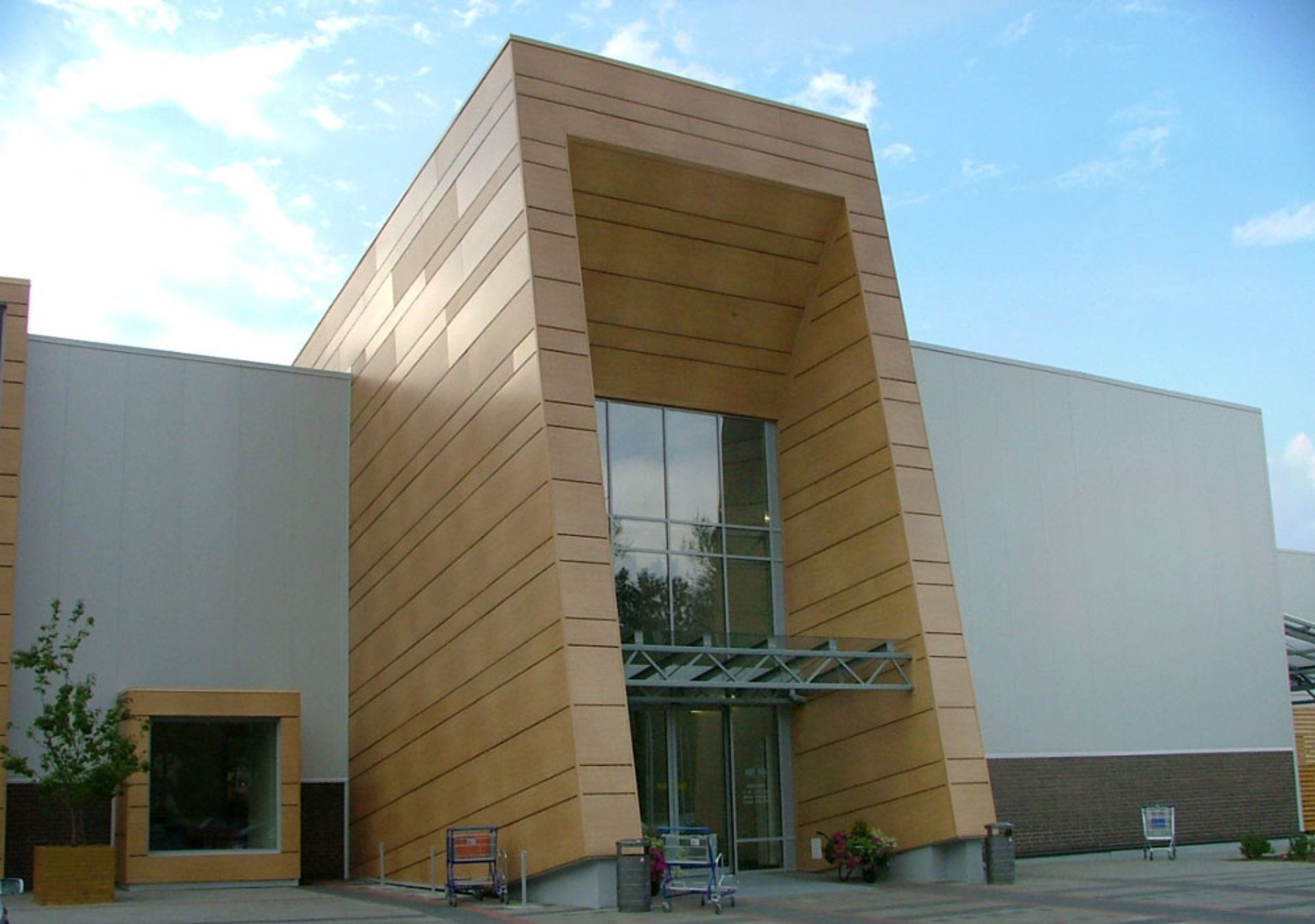 Shopping mall Valdeka in Jelgava - 03