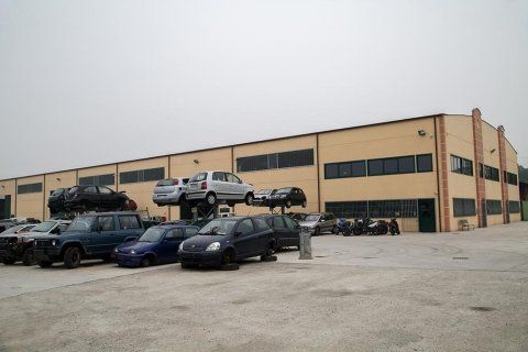Autodemolizioni Giacobbe Autodemolizioni Giacobbe