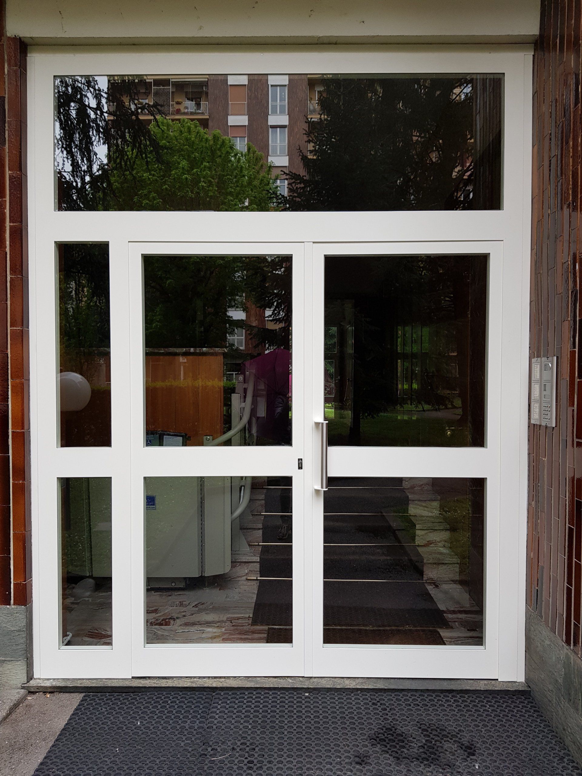 portone di sicurezza condominiale Milano