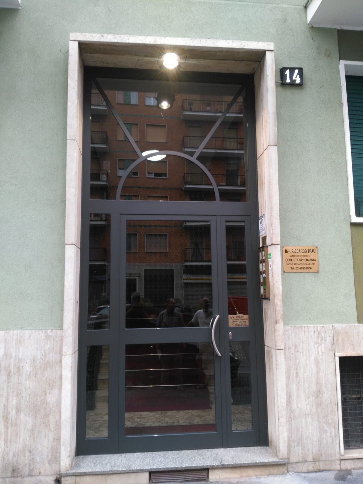 portoni di sicurezza condomini a Milano