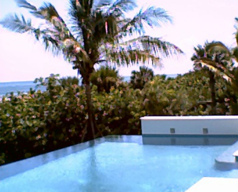 Infinity style pool