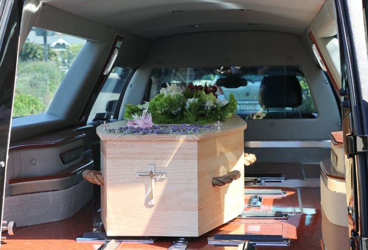 autofunebre per esequie