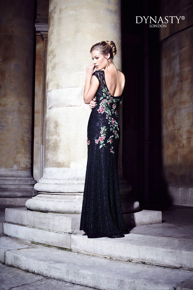 backless black color women dress