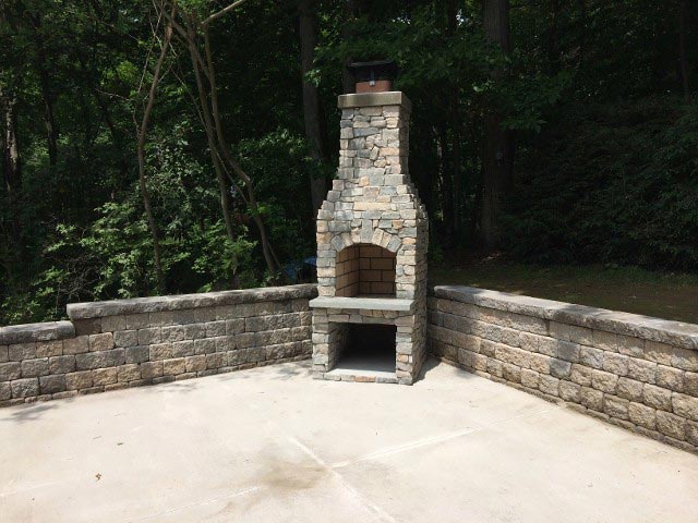 Outdoor Stone Fireplace – West Springfield, MA – Rolandini Brothers Masonry