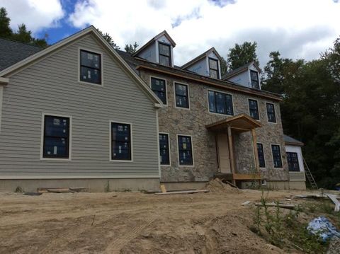 Masonry — Exterior of the House in West Springfield, MA Masonry — Exterior of the House in West Springfield, MA