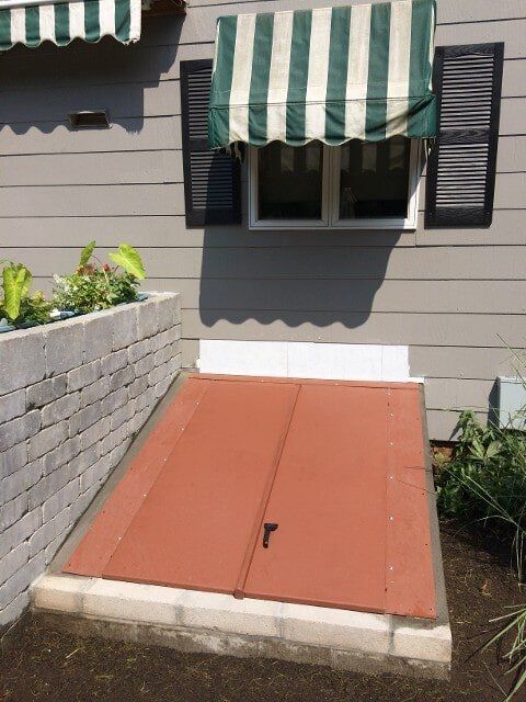 Hatchway Door – West Springfield, MA – Rolandini Brothers Masonry