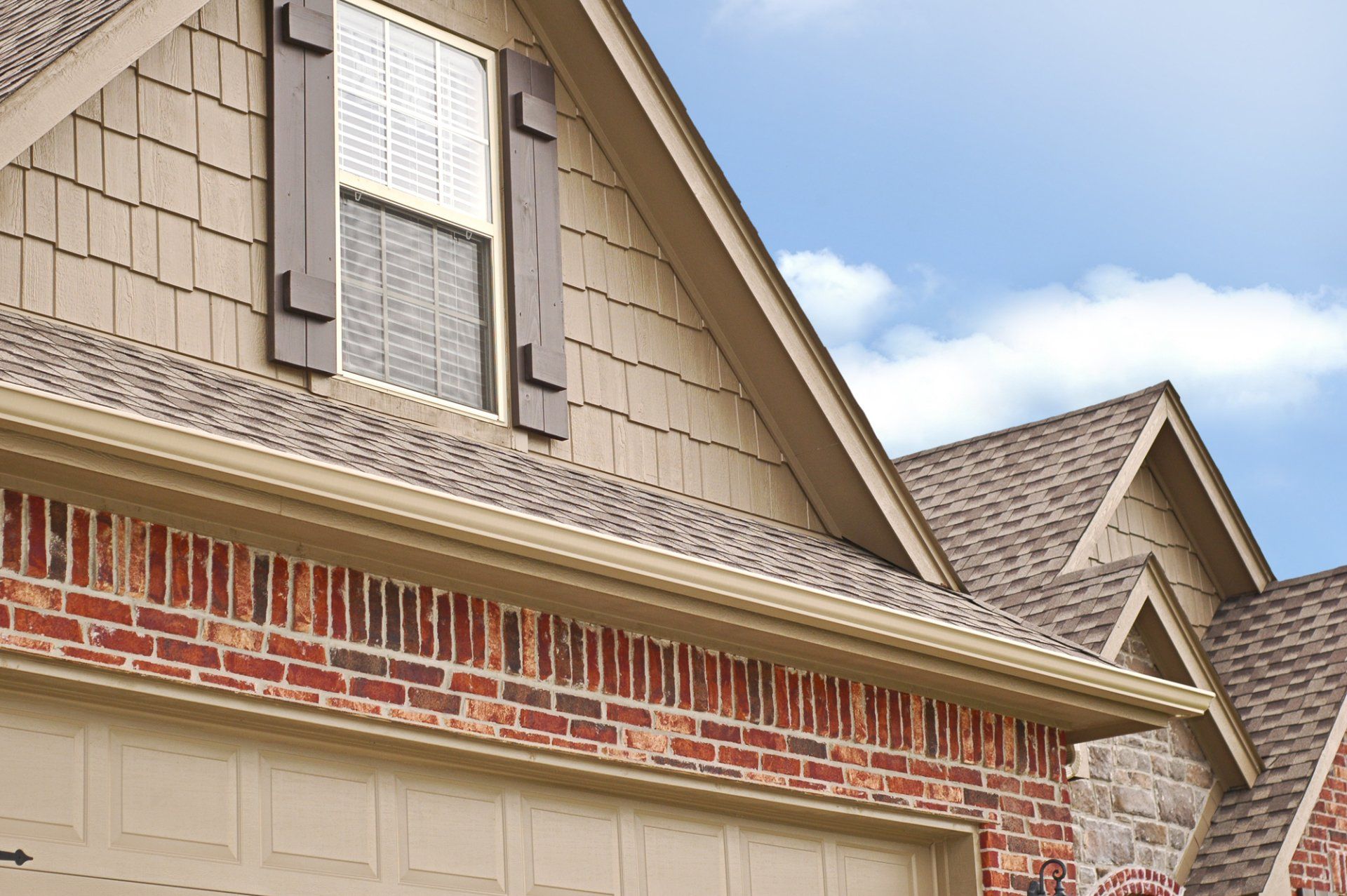 Seamless Gutters in Delevan, NY | All-Pro Gutters, LLC