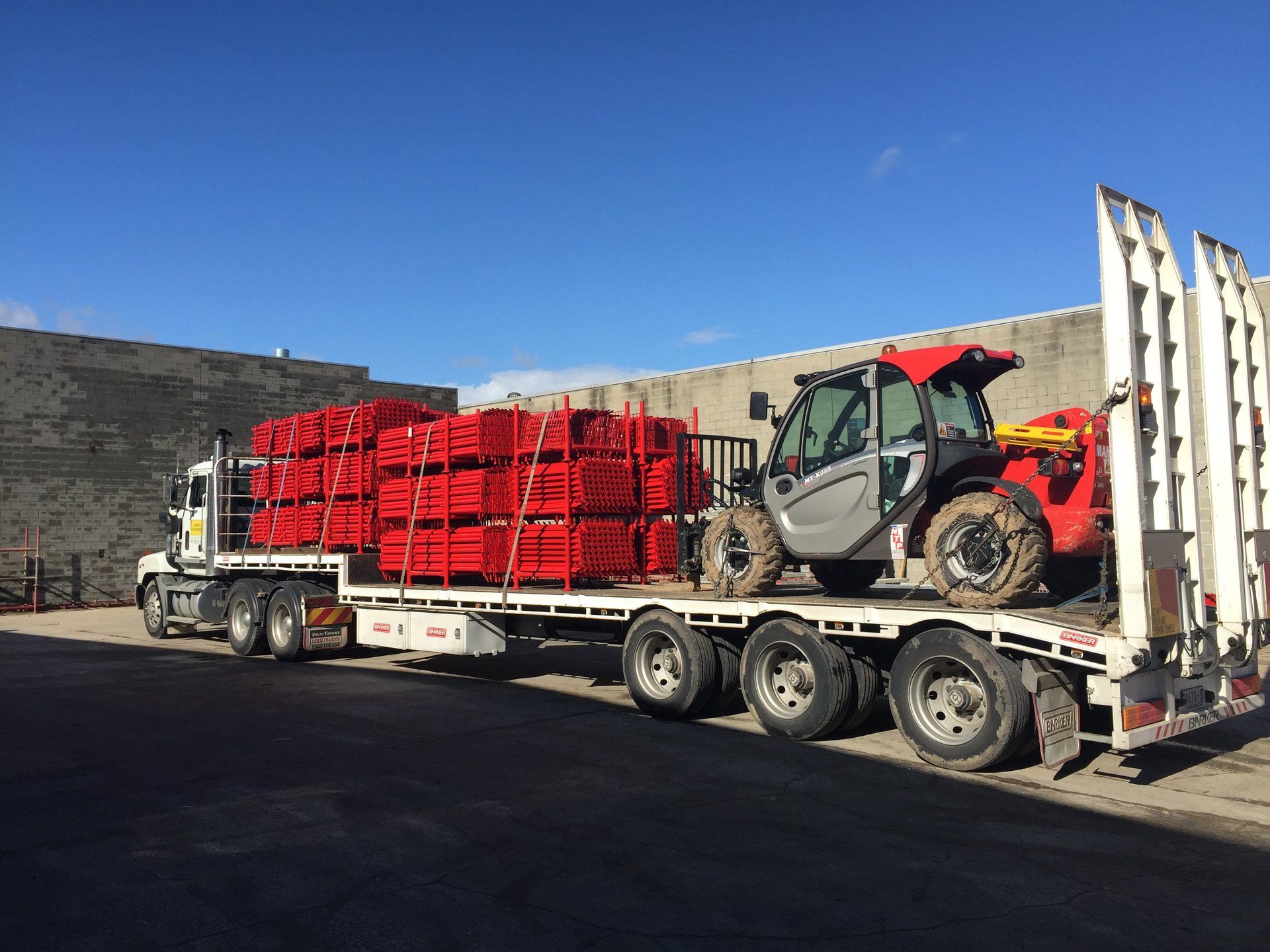 transport scaffolding equipment