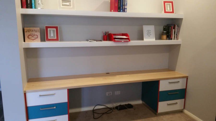 small office desk