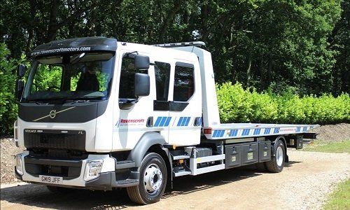 Ravenscroft Motor Company recovery lorry