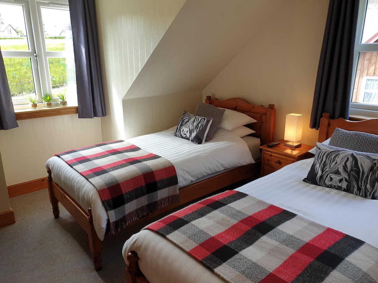 Double Room with en-suite facilities, The Lovat Guest Room at Lorien House Bed & Breakfast, Fort Augustus, Scotland