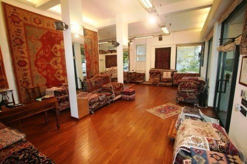 Showroom Magazzini L. Pogliaghi