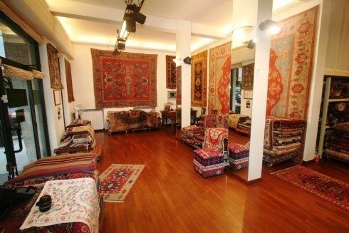 Showroom Magazzini L. Pogliaghi