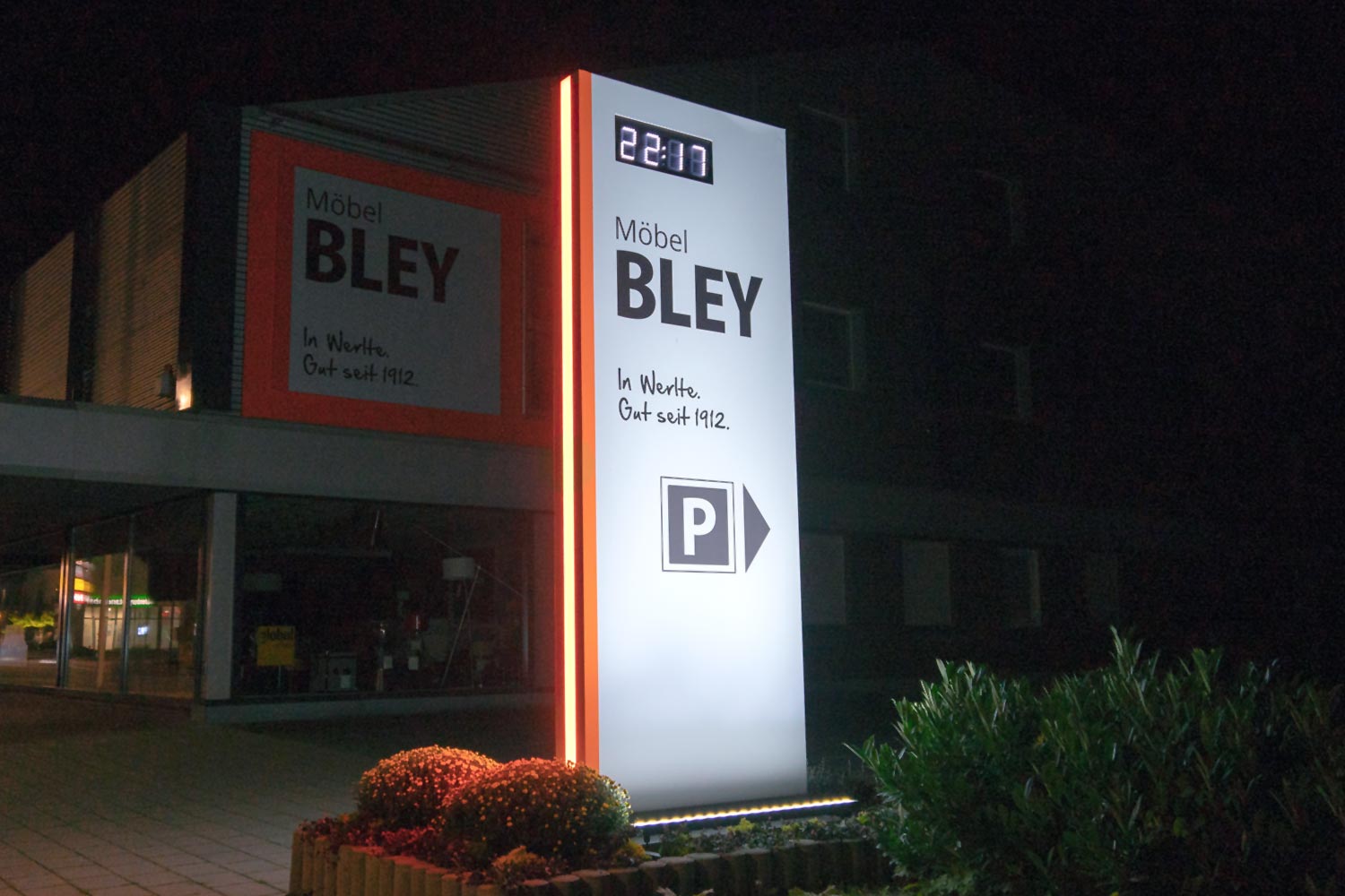 pylone, pylon kaufen, pylone kaufen, pylonen kaufen, werbepylon, werbepylone, werbepylonen, werbestele