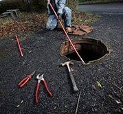 Worker Drain Cleaning — Expert Drain Cleaning in Pasadena, CA Worker Drain Cleaning — Expert Drain Cleaning in Pasadena, CA