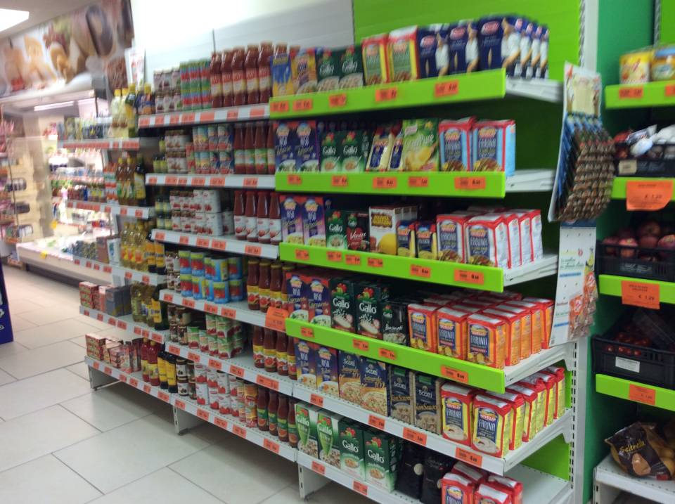 scaffali per supermercati