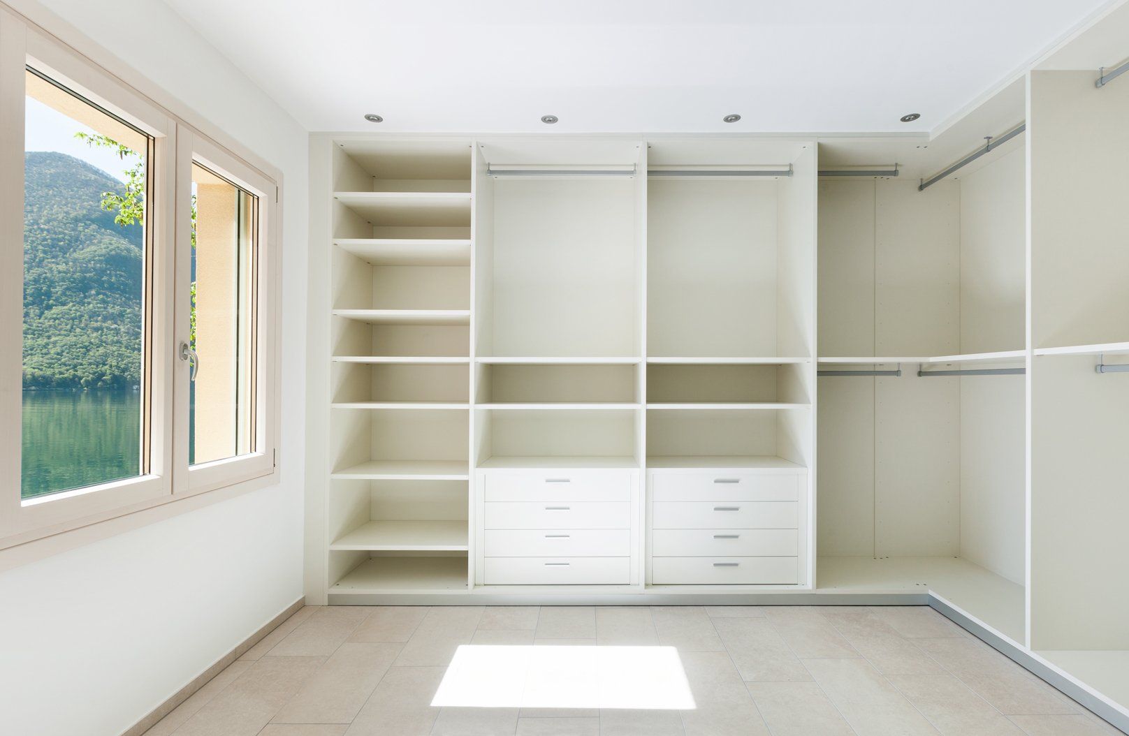 house dressing room