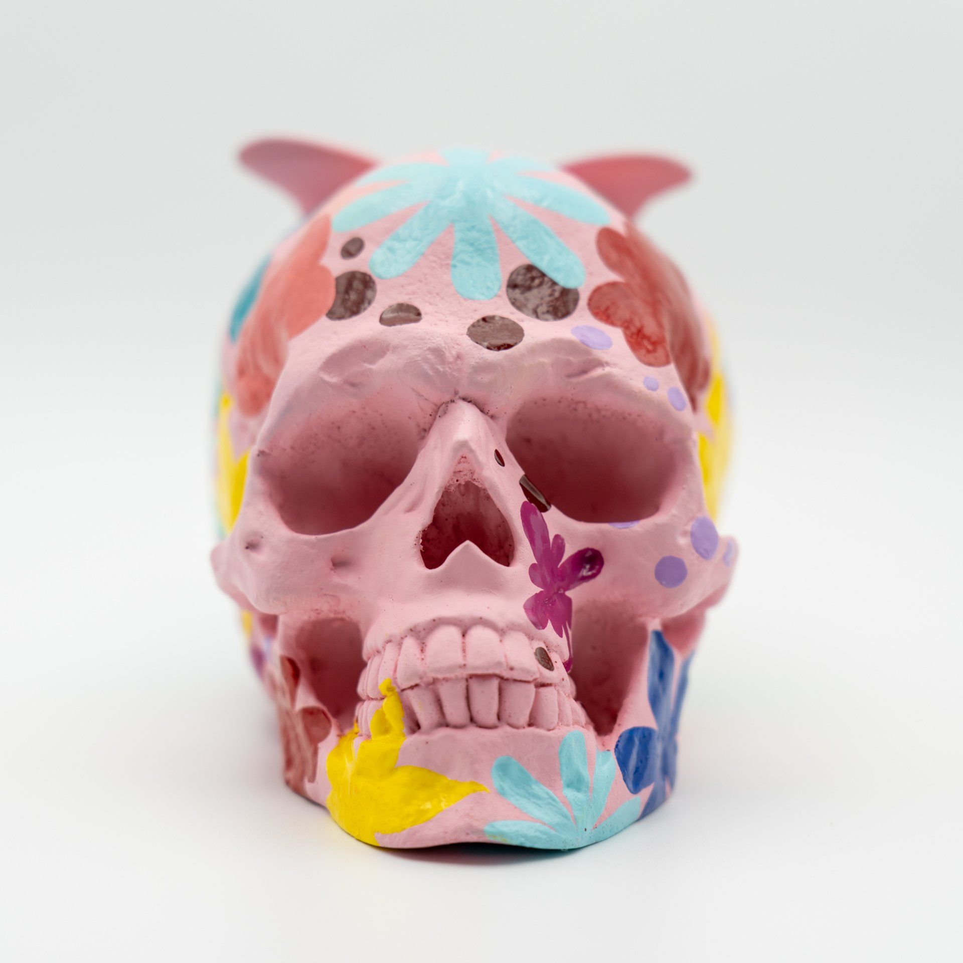 art, painting, donatella azygous, comissioned art, los angeles, female artist, skull, skull art, incense holder