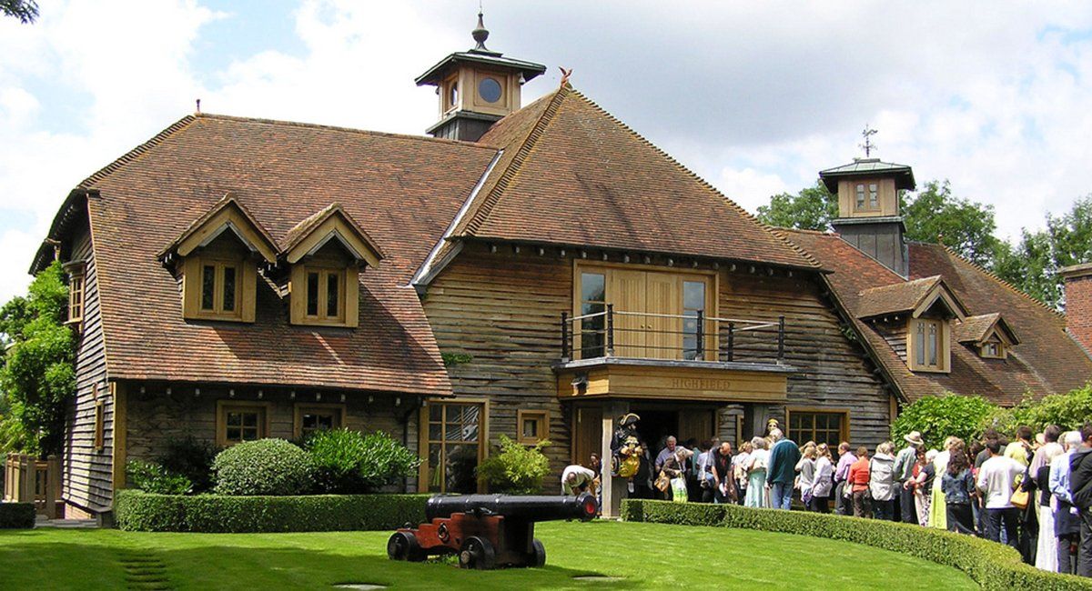 Highfield House Dorsington designed by LSH Architects for Felix Denis