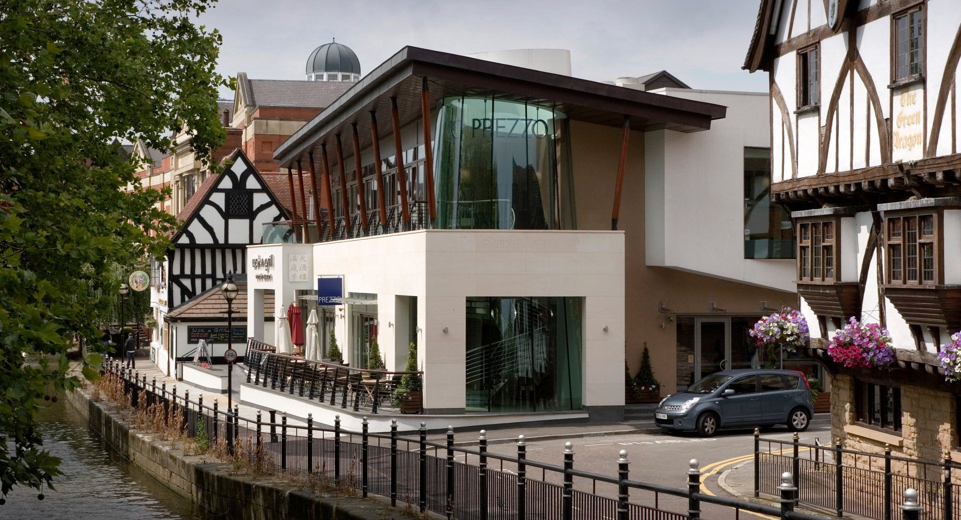 Contemporary design to accommodate 2 high quality restaurants designed by LSH Architects