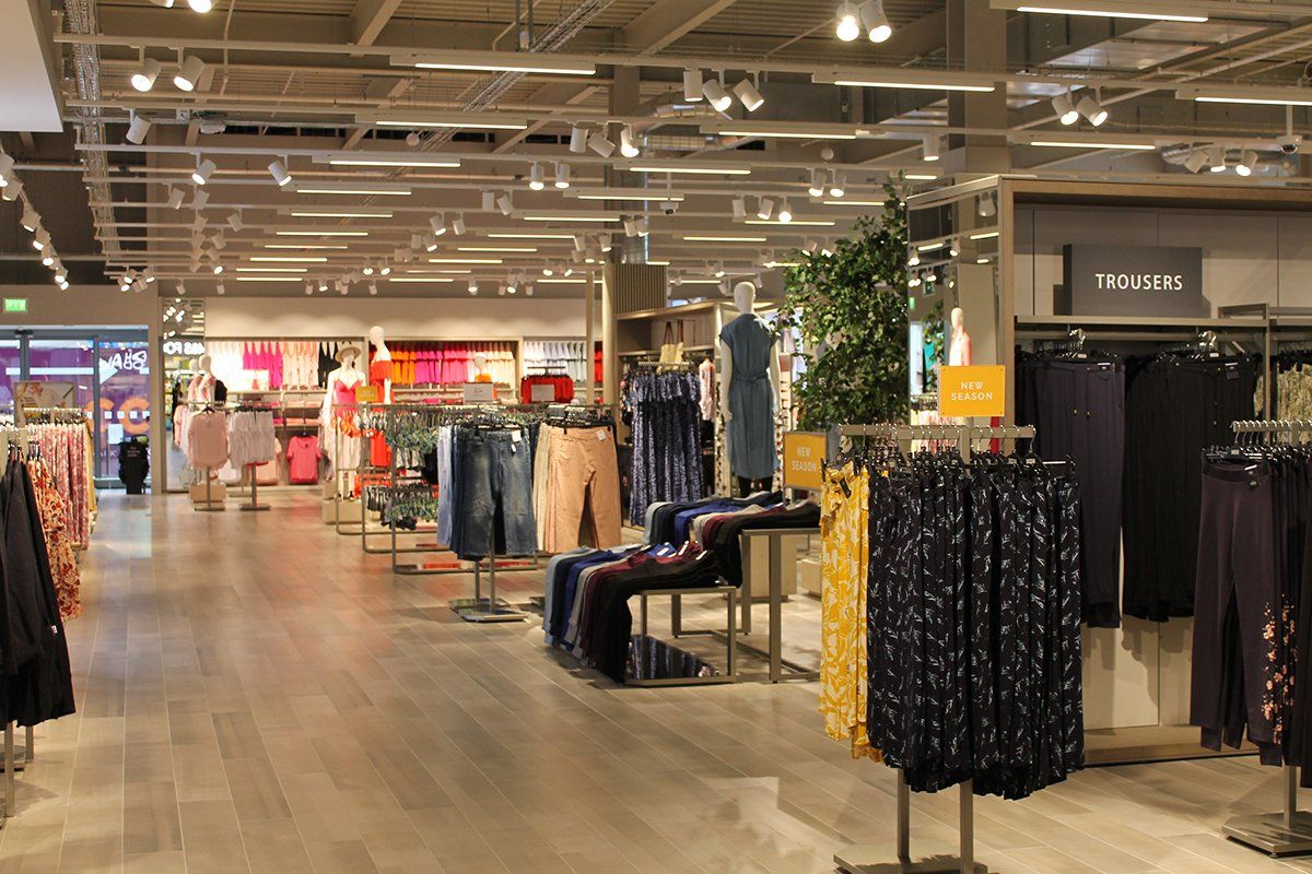 Storeplanning and design of M&S Lexicon store in Bracknell by LSH Architects