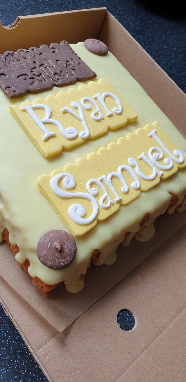 Happy Birthday Tray Bake