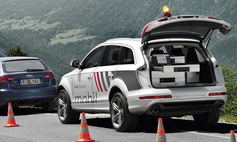 auto attrezzata per assistenza stradale