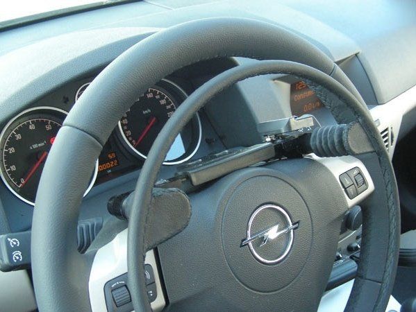 Acceleratore al volante D906GV