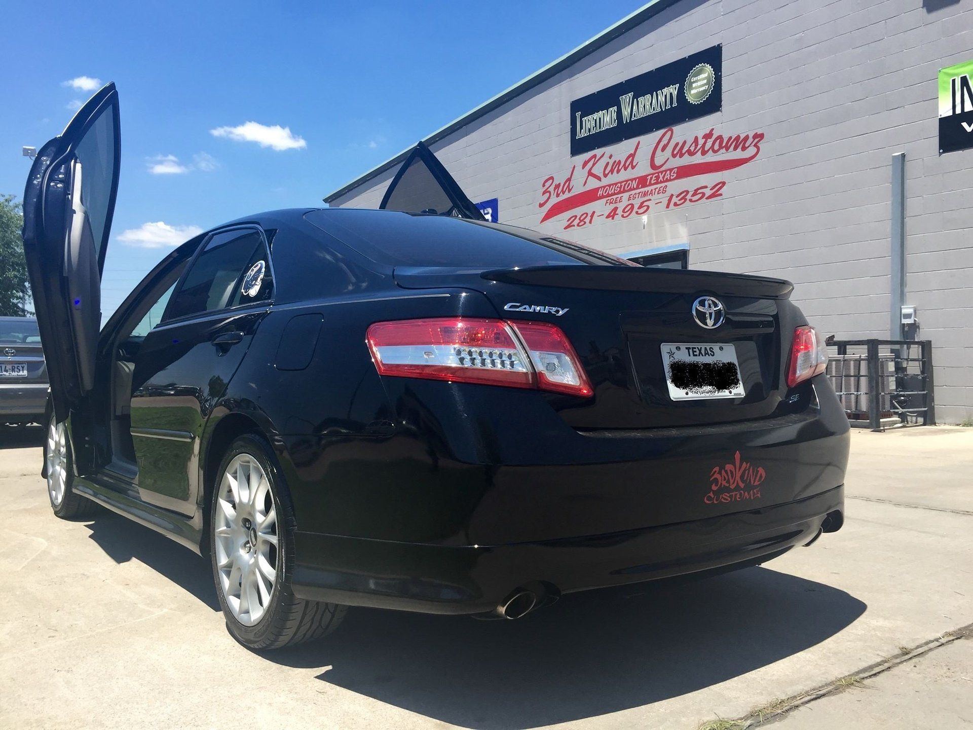 3rd Kind Customz vehicle 3