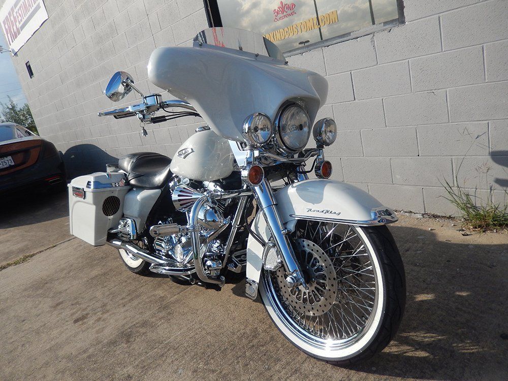 3rd Kind Customz custom motorcycle 10