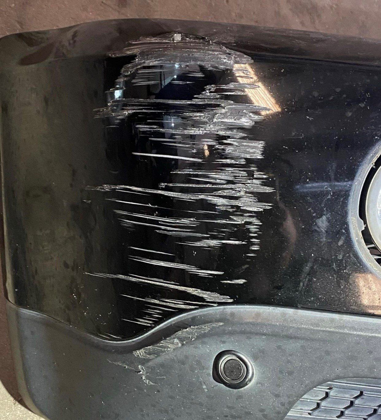 3rd Kind Customz vehicle collision damage 3