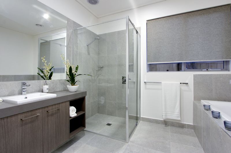 updated tiling and shower
