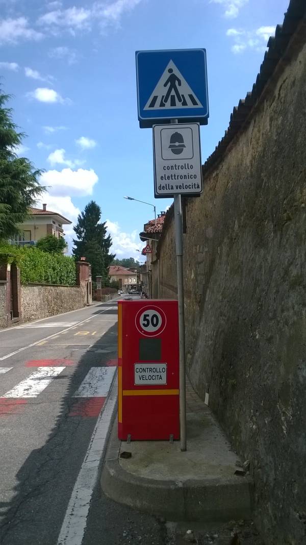 cartello stradale
